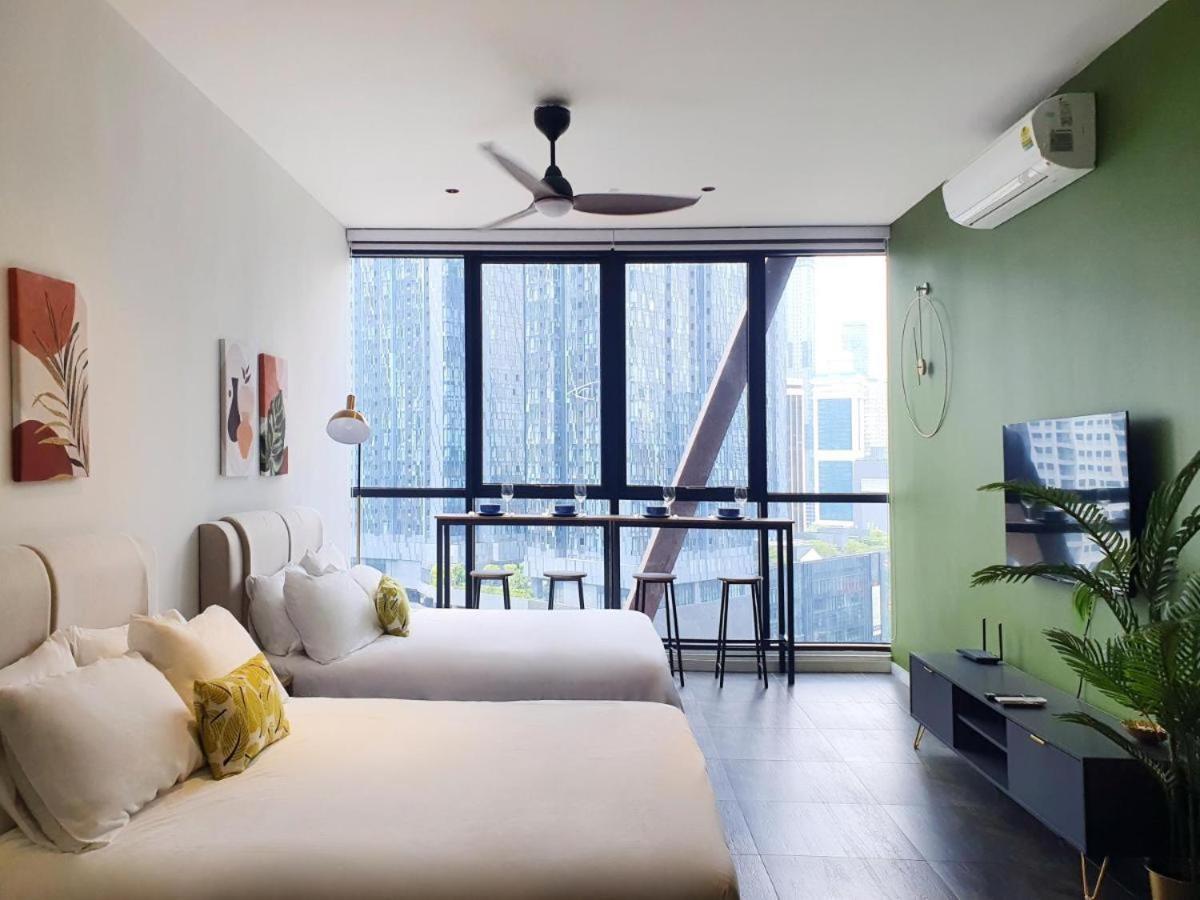 Scarletz Suites Klcc By Luxe Suites Kuala Lumpur Exterior foto