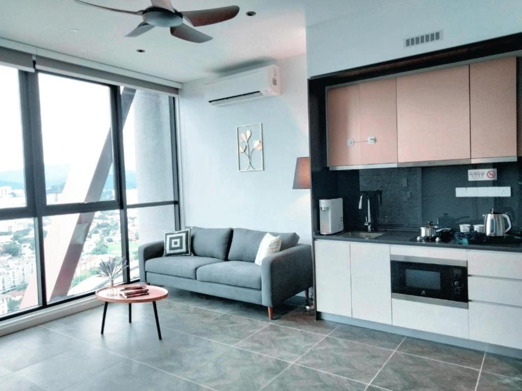 Scarletz Suites Klcc By Luxe Suites Kuala Lumpur Habitación foto